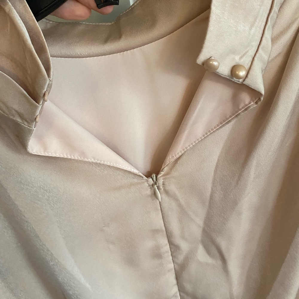Dress - Picture 3 of 3